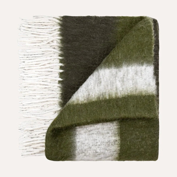 SCATTER BOX CARA 127X178CM GREEN THROW - 646326