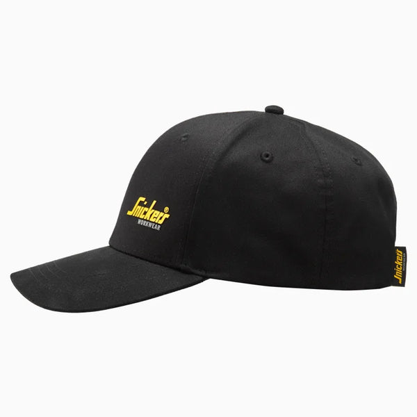 SNICKERS Small Logo Black Cap - snk0905