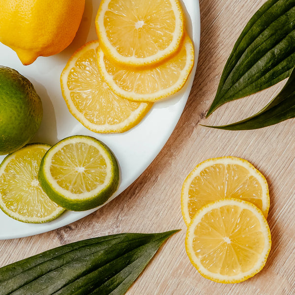 Brooke & Shoals Scented Candle - Lemon Verbena & Bergamot - 649444