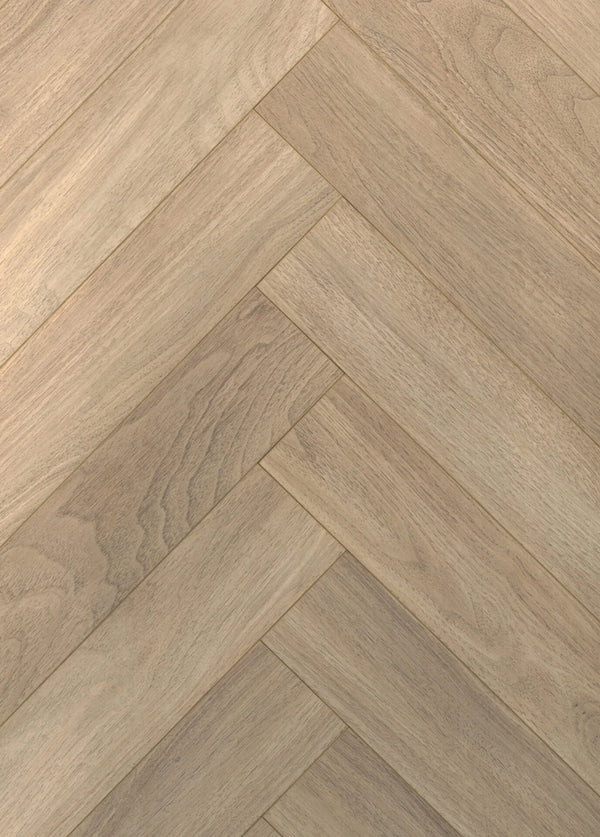 Canadia Tartas 12mm Oak Herringbone Laminate Flooring