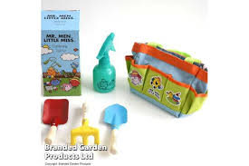 MR MEN LITTLE MISS KIDS GARDENING TOOL KIT - 390030