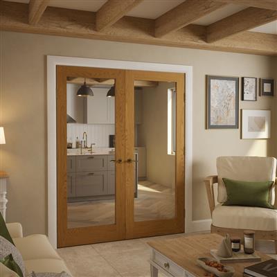 BOSTON OAK SHAKER CLEAR GLAZED DOOR