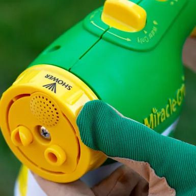 Miricle Grow Feeder - 395247