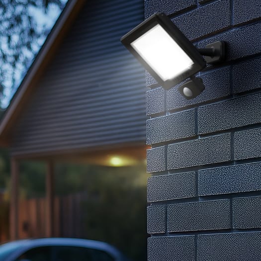 LUCECO ESSENCE 30W FLOOD LIGHT W/PIR MOTION SENSOR - 622861