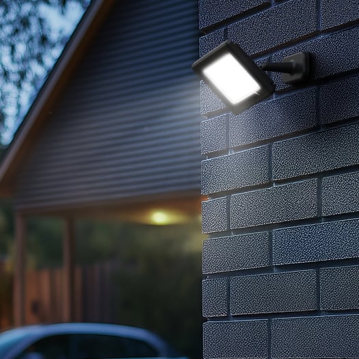 LUCECO ESSENCE 50W FLOODLIGHT W/1M CABLE - 622862