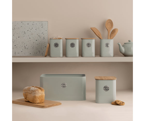 Typhoon Living Squircle Mint Bread Bin 9l - 64039